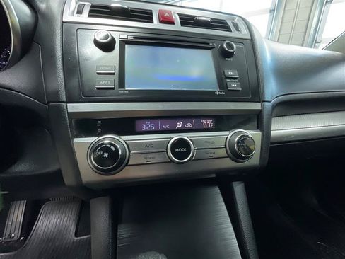 Used 2016 Subaru Outback 2.5i AWD/4WD image 16