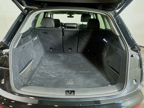 Used 2018 Audi Q5 2.0T Premium Plus w/ Premium Plus Package image 27