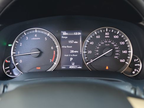 Used 2022 Lexus RX 350L Luxury w/ Accessory Package (Z1) FWD image 19