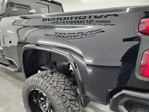 Used 2022 Chevrolet Silverado 3500 High Country image 35