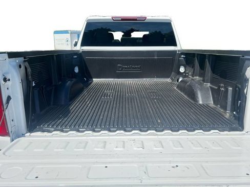 Used 2025 Chevrolet Silverado 2500 LT w/ Convenience Package AWD/4WD image 19