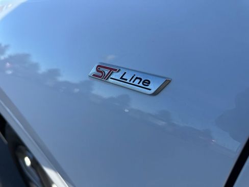 Used 2023 Ford Escape ST-Line image 19