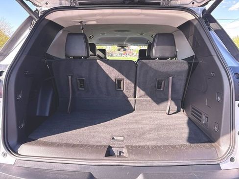 Used 2019 Chevrolet Traverse LT AWD/4WD image 24