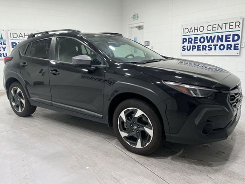 Used 2024 Subaru Crosstrek 2.5i Limited w/ Crosstrek Mirror Package AWD/4WD image 2