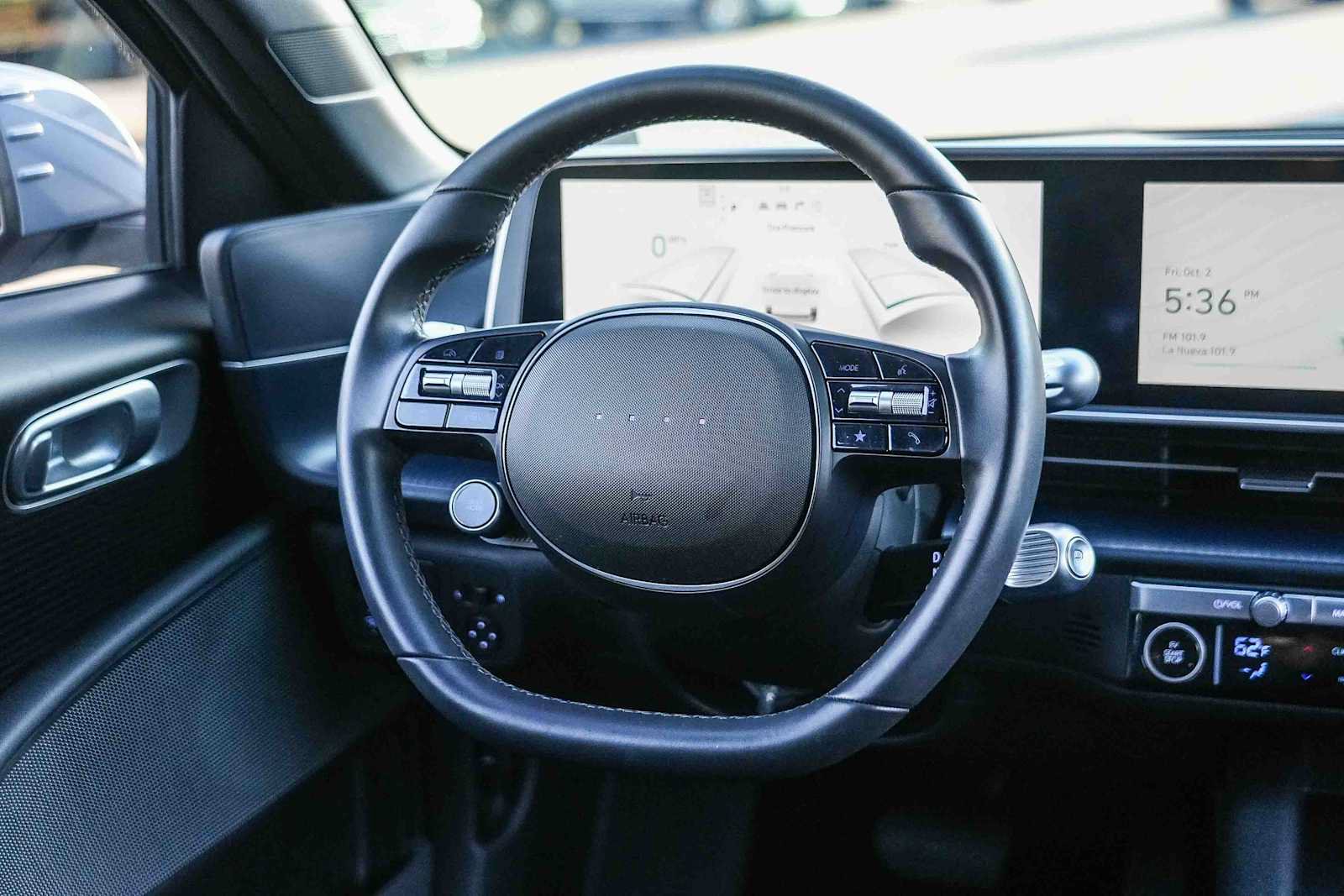 Used 2024 Hyundai Ioniq 6 SE RWD image 15