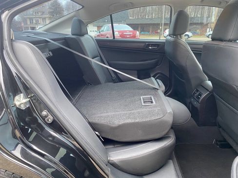 Used 2017 Subaru Legacy 2.5i Limited image 45