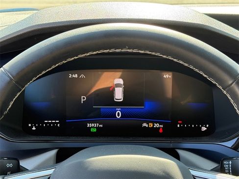 Used 2024 Volkswagen Taos SE image 18