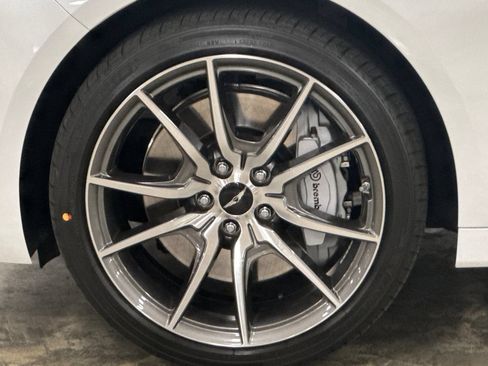 New 2026 Genesis G70 2.5T RWD image 25