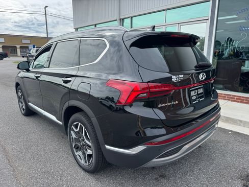 Used 2023 Hyundai Santa Fe Limited w/ Cargo Package FWD image 2