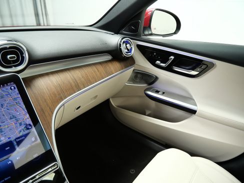 Certified 2025 Mercedes-Benz C 300 4MATIC Sedan image 19