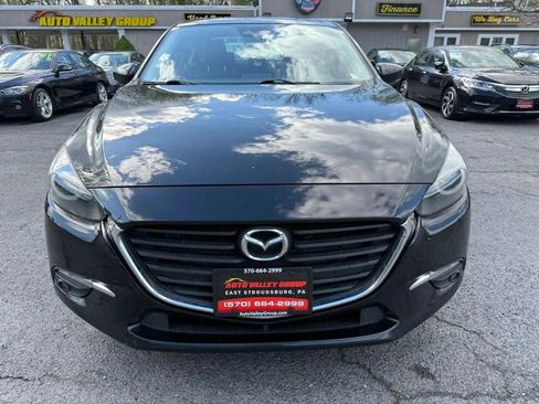 Used 2018 MAZDA MAZDA3 Grand Touring FWD image 3