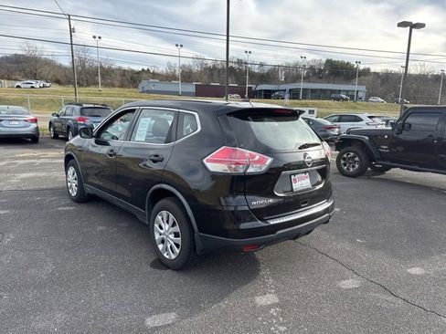 Used 2016 Nissan Rogue S image 6