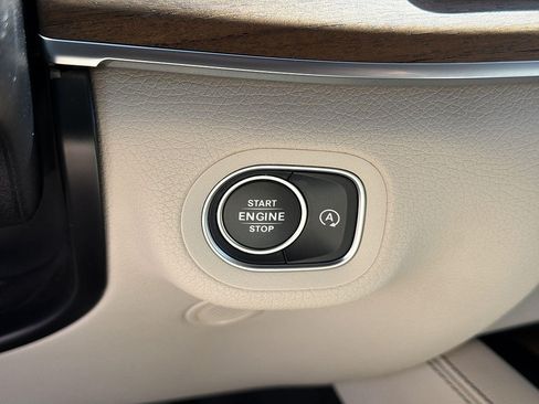 Used 2022 Mercedes-Benz GLE 350 image 16