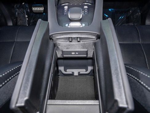 New 2026 Mercedes-Benz GLS 580 4MATIC image 25