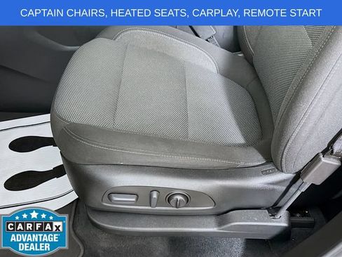 Used 2023 Chevrolet Traverse LT FWD image 18