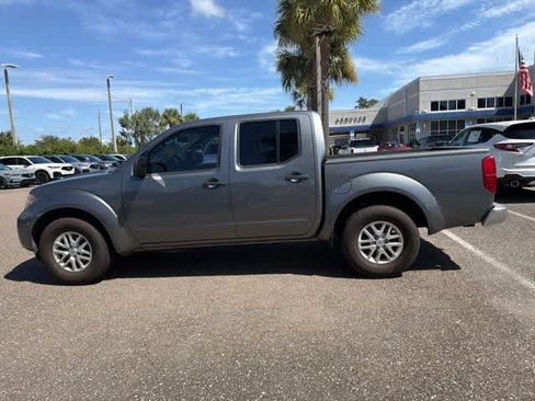 Used 2016 Nissan Frontier SV w/ Moonroof Package RWD image 22