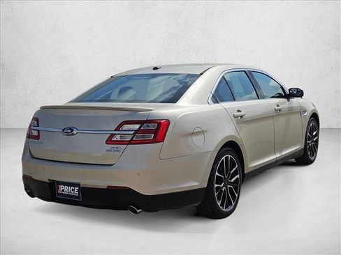Used 2018 Ford Taurus SEL w/ Equipment Group 201A FWD image 5