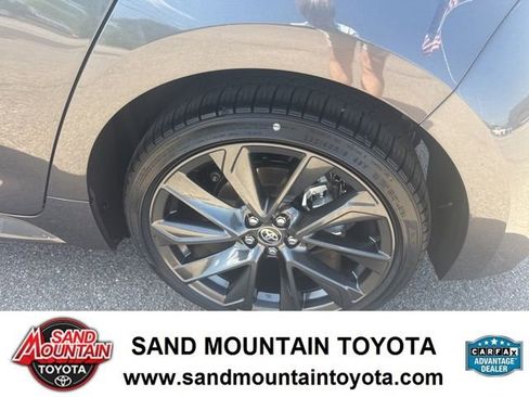 Used 2026 Toyota Corolla XSE FWD image 9