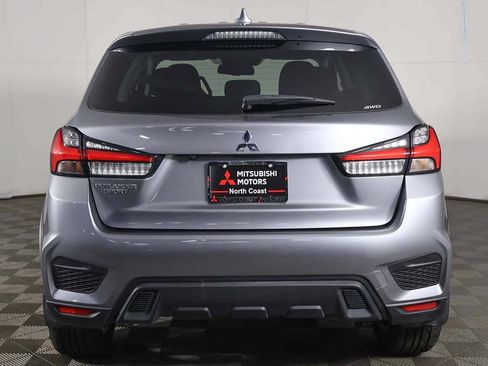 Used 2023 Mitsubishi Outlander Sport ES AWD/4WD image 9