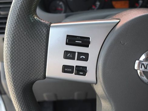 Used 2016 Nissan Frontier SV image 23