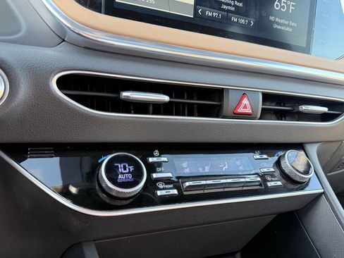 Used 2020 Hyundai Sonata Limited FWD image 17