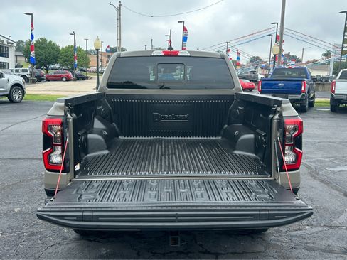 Used 2025 Ford Ranger XLT AWD/4WD image 6
