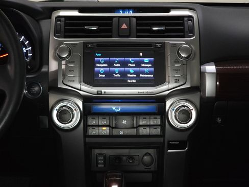 Used 2016 Toyota 4Runner Limited image 27