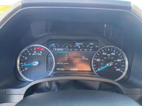 Used 2021 Ford F350 Lariat w/ Lariat Ultimate Package image 14