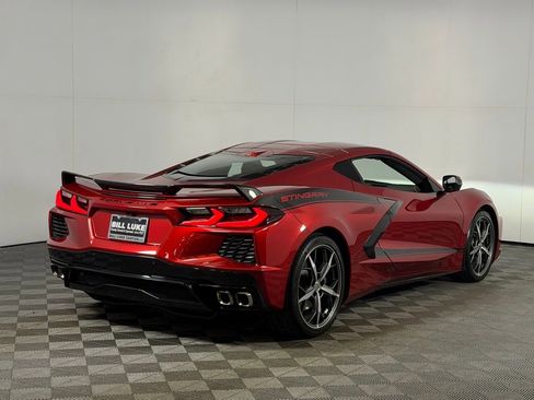 Used 2022 Chevrolet Corvette Stingray Premium Cpe w/ Engine Appearance Package image 8