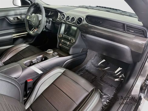 Used 2020 Ford Mustang Shelby GT500 w/ Technology Package RWD image 33