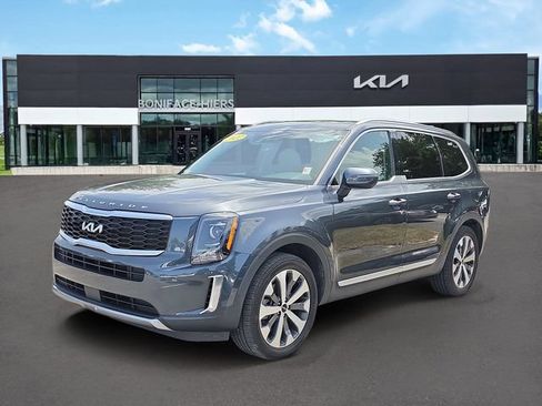 Used 2022 Kia Telluride S FWD image 2