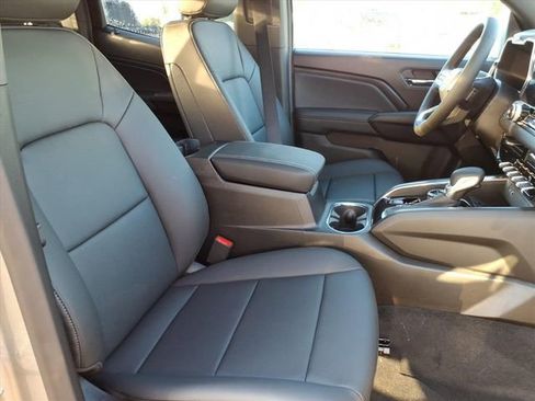 New 2026 GMC Canyon Elevation w/ Convenience Package image 24