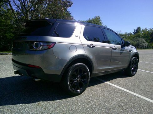 Used 2018 Land Rover Discovery Sport HSE image 27