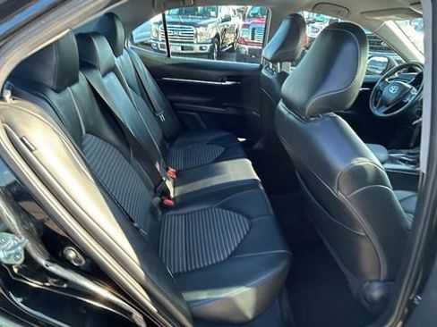 Used 2023 Toyota Camry SE image 13