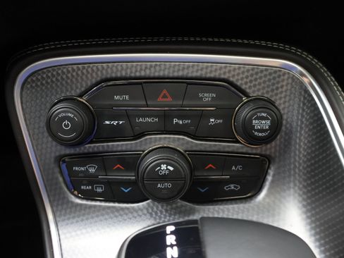 Used 2017 Dodge Challenger SRT Hellcat RWD image 60