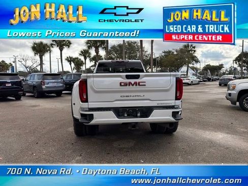 Used 2020 GMC Sierra 3500 Denali w/ Denali Ultimate Package image 10