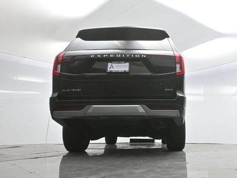 Used 2025 Ford Expedition Max Platinum AWD/4WD image 69