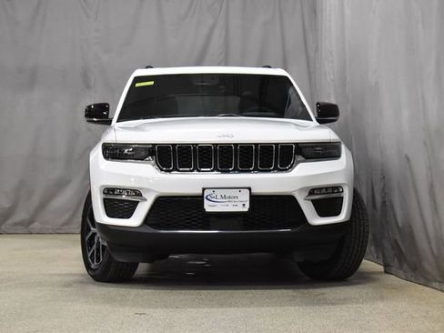 New 2025 Jeep Grand Cherokee Limited w/ Trailer Tow Package image 5