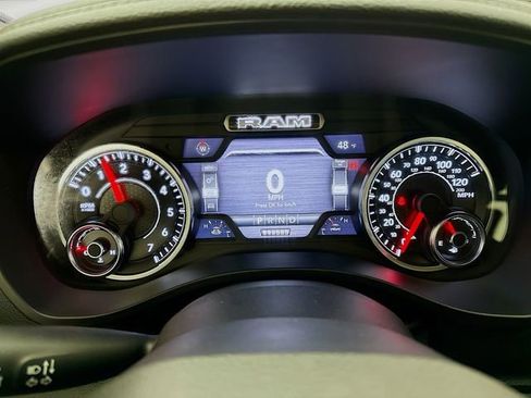 Used 2019 RAM 1500 Laramie image 12