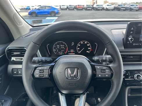 New 2025 Honda Pilot Touring image 27