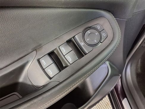 Used 2021 Buick Encore GX Preferred w/ Cold Weather Comfort Package image 25