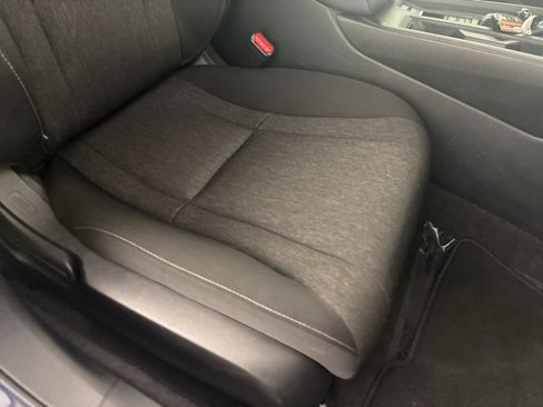 Used 2025 Honda Accord SE image 29