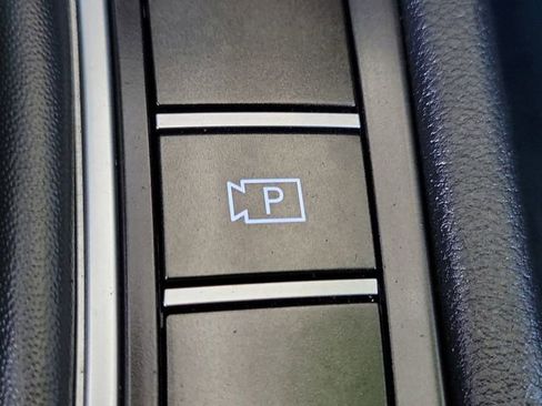 Used 2024 Hyundai Kona SEL FWD image 17