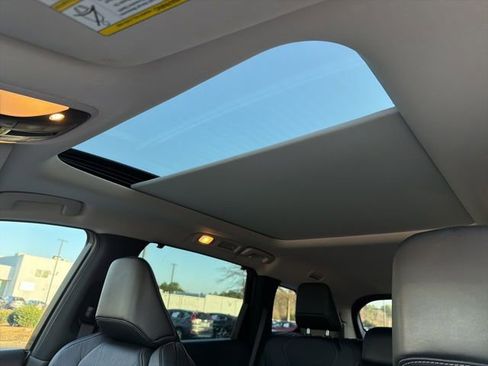 Used 2024 INFINITI QX60 Sensory w/ Vision Package image 28