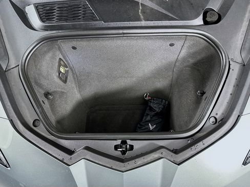 Used 2024 Chevrolet Corvette Stingray Convertible w/ Z51 Performance Package RWD image 34