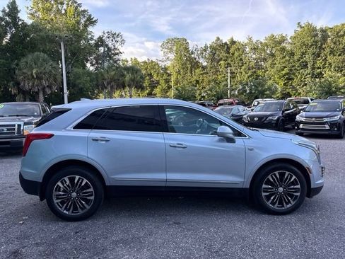 Used 2017 Cadillac XT5 Premium Luxury FWD image 7
