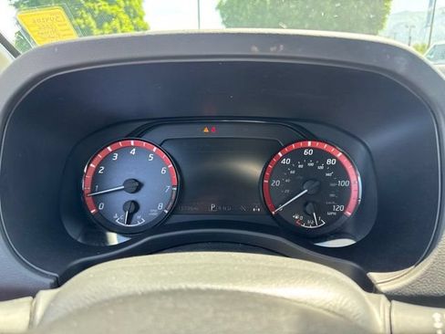 Used 2026 Nissan Frontier PRO-4X AWD/4WD image 18