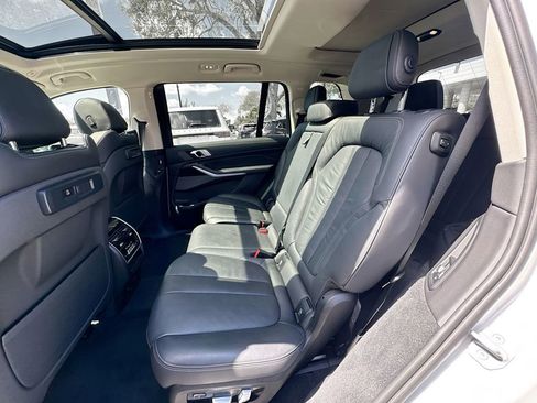 Used 2020 BMW X7 xDrive40i w/ Premium Package image 26