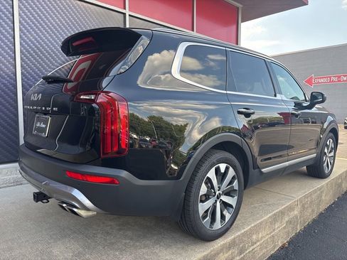 Used 2022 Kia Telluride S image 5