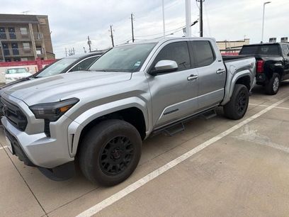 Used 2025 Toyota Tacoma SR5
